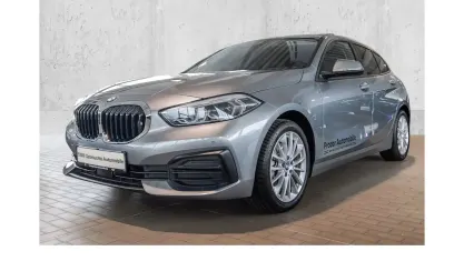 Gebraucht BMW 118 Advantage 136 PS (100 kW) 2023 Grau Limousine