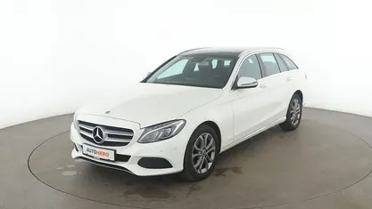 Weiß Gebraucht 2018 Mercedes C220 Avantgarde Kombi | 20.220 € (Fairer Preis)