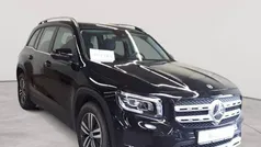 Mercedes GLB220