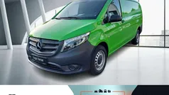 Gelbgrün Gebraucht 2021 Mercedes Vito Van / Kleinbus | 24.950 € (Fairer Preis)