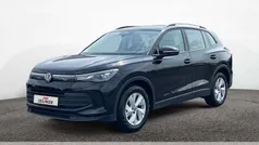 Schwarz Gebraucht 2024 VW Tiguan SUV | 31.644 € (Guter Preis)