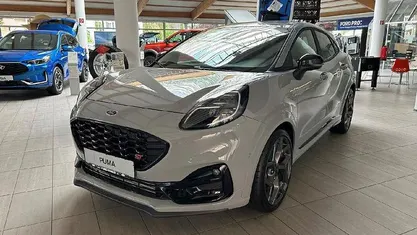 Grau Neu 2025 Ford Puma ST Limousine | 31.989 € (Fairer Preis)