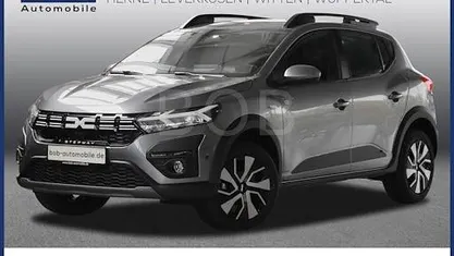 Dolomitgrau (grau) Gebraucht 2025 Dacia Sandero Expression Kleinwagen | 17.333 € (Guter Preis)