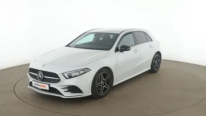 Gebraucht Mercedes A200 AMG line 163 PS (119 kW) 2019 Weiß Limousine