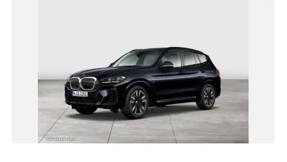 Gebraucht BMW iX3 M Sport 210 kW (286 PS) 2024 Schwarz SUV