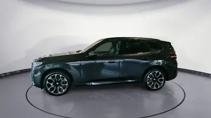 Gebraucht BMW X3 M Sport 208 PS (152 kW) 2025 Grau SUV