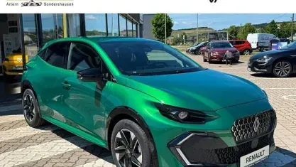 Neu Renault Clio Techno 114 PS (83 kW) 2026 Grün schwarz Kleinwagen