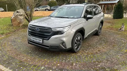 Neu Subaru Forester Active 136 PS (100 kW) 2026 Grau SUV