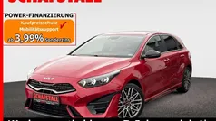 Rot ((aa9) infrarot met.) Gebraucht 2024 Kia Ceed GT Limousine | 29.879 € (Fairer Preis)