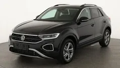 Deepblack perleffekt Neu 2025 VW T-Roc Life SUV | 34.445 € (Guter Preis)