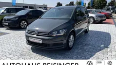 Gebraucht 2024 VW Touran Comfortline Van / Kleinbus | 33.770 € (Fairer Preis)