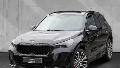 Gebraucht BMW X1 M Sport 245 PS (180 kW) 2026 Saphirschwarz metallic SUV