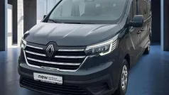 Kometengrau Gebraucht 2024 Renault Trafic Evolution Van | 34.590 € (Fairer Preis)