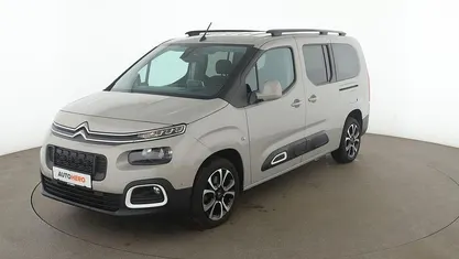 Gebraucht 2019 Citroën Berlingo Shine Van / Kleinbus | 23.740 € (Teuer)