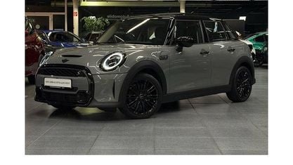 Używany Mini Cooper S 178 KM (130 kW) 2022 Szary Hatchback