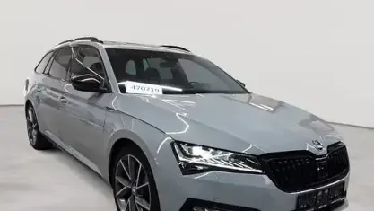 Gebraucht Skoda Superb SportLine 190 PS (139 kW) 2021 Stahlgrau uni Kombi