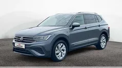 Grau Gebraucht 2024 VW Tiguan Allspace S SUV | 37.330 € (Superpreis)
