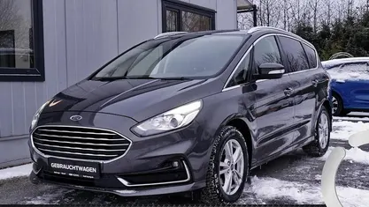 Gebraucht Ford S-MAX Titanium 190 PS (139 kW) 2022 Van / Kleinbus