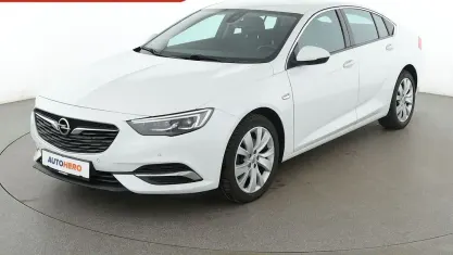 Gebraucht Opel Insignia Innovation 170 PS (125 kW) 2020 Weiß Limousine