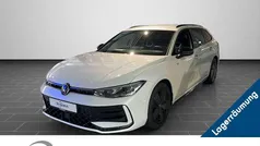 Gebraucht 2024 VW Passat R-line Kombi | 55.250 € (Fairer Preis)