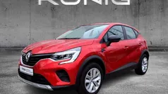 Rot Gebraucht 2023 Renault Captur Evolution SUV | 23.499 € (Fairer Preis)