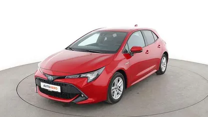 Rot Gebraucht 2021 Toyota Corolla Active Limousine | 20.460 €