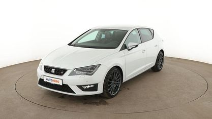 Używany Seat Leon FR 180 KM (132 kW) 2016 Biały Sedan/Limuzyna