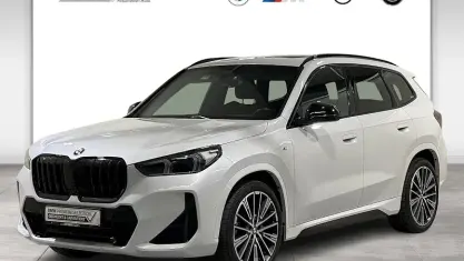 Gebraucht BMW X1 Comfort Edition 218 PS (160 kW) 2023 Weiß SUV