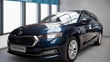 Gebraucht Skoda Octavia Style 204 PS (150 kW) 2023 Blau Kombi
