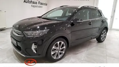 Usata Kia Stonic Spirit 120 CV (88 kW) 2021 Nero SUV