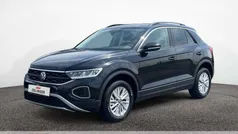 Gebraucht 2024 VW T-Roc Life SUV | 26.570 € (Superpreis)