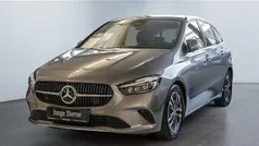 Grau Gebraucht 2024 Mercedes B200 Progressive Van / Kleinbus | 29.687 € (Superpreis)