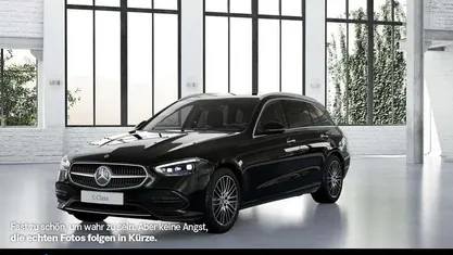 Obsidianschwarz Gebraucht 2024 Mercedes C220 Avantgarde Kombi | 34.874 € (Fairer Preis)