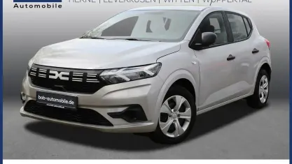 Gebraucht Dacia Sandero Essentiel 67 PS (49 kW) 2023 Grau SUV