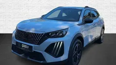 Weiß Gebraucht 2024 Peugeot 2008 Allure SUV | 23.500 € (Fairer Preis)