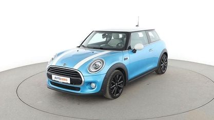 Gebraucht Mini Cooper D 116 PS (85 kW) 2018 Blau Kleinwagen