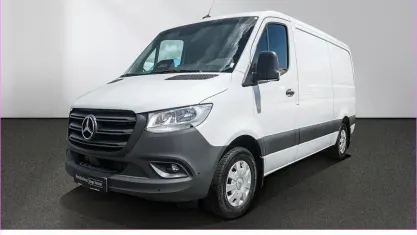 Gebraucht Mercedes Sprinter 150 PS (110 kW) 2025 Weiß Van