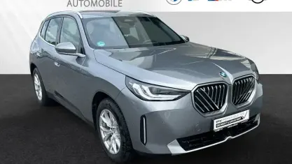 Gebraucht BMW X3 Sport Line 197 PS (144 kW) 2025 Skyscraper grau metallic SUV