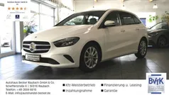 Weiß Gebraucht 2022 Mercedes B180 Van / Kleinbus | 25.890 € (Fairer Preis)