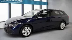 Blau Gebraucht 2023 VW Golf VIII Life Kombi | 22.840 € (Guter Preis)