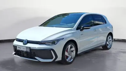 Gebraucht VW Golf VIII GTE 272 PS (200 kW) 2025 Weiß Limousine