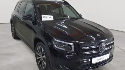 Gebraucht Mercedes GLB220 Progressive 190 PS (139 kW) 2023 Kosmosschwarz metallic SUV