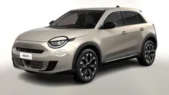 Beige Neu 2025 Fiat 600 SUV | 21.798 € (Superpreis)