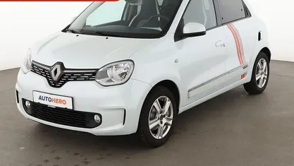 Weiß Gebraucht 2021 Renault Twingo SE Kleinwagen | 10.320 € (Fairer Preis)