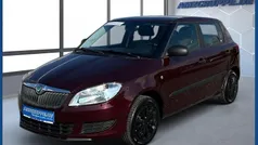 Gebraucht 2012 Skoda Fabia Cool Edition Kleinwagen | 5.890 € (Etwas zu teuer)