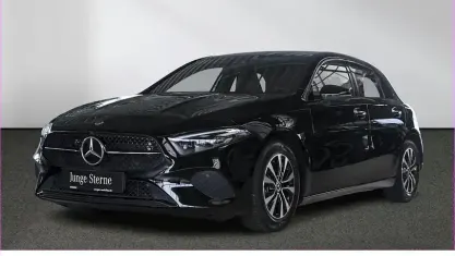 Gebraucht Mercedes A180 Progressive 136 PS (100 kW) 2024 Unilack nachtschwarz Limousine