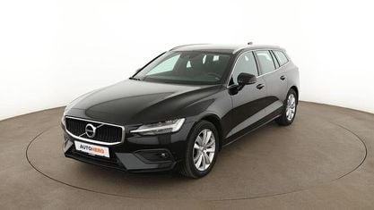 Gebraucht Volvo V60 Momentum 150 PS (110 kW) 2018 Schwarz Kombi