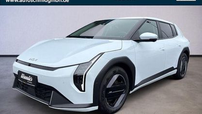 Käytetty Kia EV4 Earth 150 kW (204 HP) 2026 Valkoinen Sedan