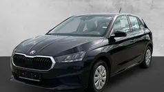 Blackmagic perleffekt Gebraucht 2022 Skoda Fabia Active Limousine | 13.990 € (Fairer Preis)
