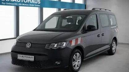 Gebraucht VW Caddy Maxi 122 PS (89 kW) 2023 Grau Van / Kleinbus
